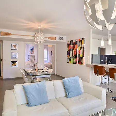 Apartment De Reve Avec Terrasse Et Garage Cannes