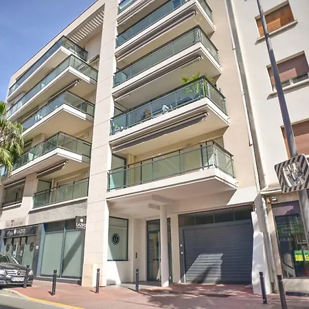 Apartment De Reve Avec Terrasse Et Garage Cannes