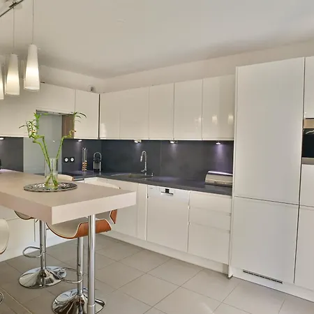 Design Avec Terrasse Et Proche De Διαμέρισμα Κάννες